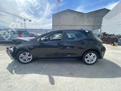 Used Left rear door Left rear door TOYOTA COROLLA Hatchback (_E21_, _EA1_, _EH1_) 1.8 Hybrid (ZWE211, ZWE219) (122 hp) 36762131 36762131