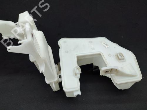 Windscreen washer tank VW PASSAT B7 (362) 3.6 FSI 4motion | BP23751043C113 