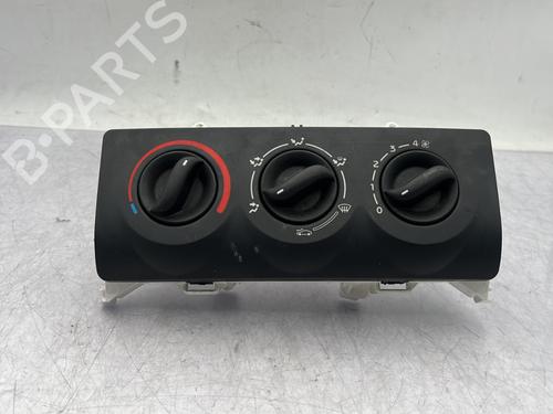 Used Climate control RENAULT CLIO II (BB_, CB_) 1.2 16V (BB05, BB0W, BB11, BB27, BB2T, BB2U, BB2V, CB05,... (75 hp) 30463804