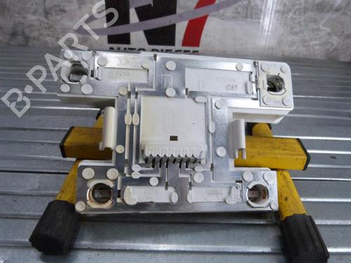 Used Lamp holder RENAULT 19 I (B/C53_) 1.4 Cat (B/C532) (58 hp) 23667796