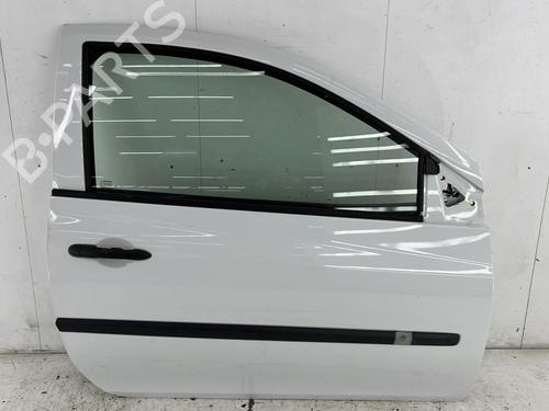 Used Right front door RENAULT CLIO III (BR0/1, CR0/1) 1.5 dCi (C/BR0G, C/BR1G) (68 hp) 27650911