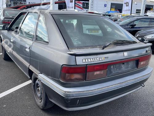 Left sun visor RENAULT 21 (B48_) 2.1 D (B48V/B48O) | BP23674932I1  - Image 18