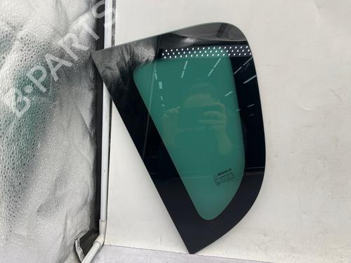 rear-left-door-window-renault-modus-grand-modus-fjp0_-2004-34281138 main image