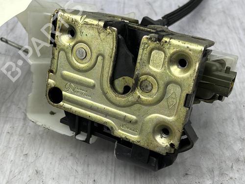 Türschloss links vorne für RENAULT CLIO II (BB_, CB_) 1.2 (BB0A, BB0F, BB10, BB1K, BB28, BB2D, BB2H, CB0A,... (58 hp) 23674928