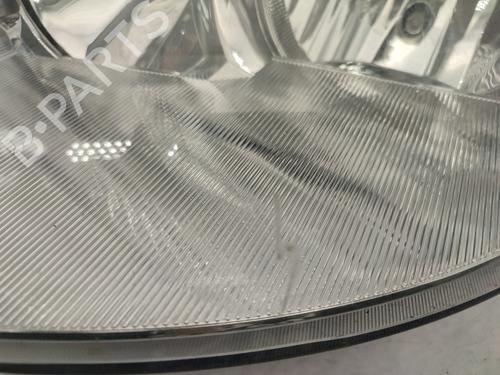 Left headlight FORD FOCUS I (DAW, DBW) 1.8 TDCi | BP23663192C28 