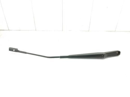 Used Front windshield wiper arm AUDI A1 Sportback (8XA, 8XF) 1.6 TDI (105 hp) 23738637