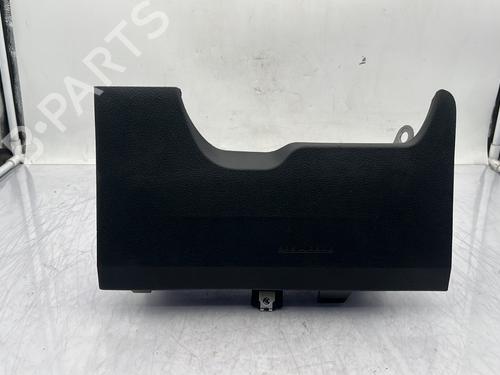Knæ Airbag TOYOTA YARIS (_P13_) 1.5 Hybrid (NHP130_, NHP130) (101 hp) 32391300