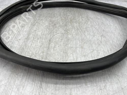 Rubber door seal VW GOLF VI (5K1) 2.0 TDI | BP23875731C142 