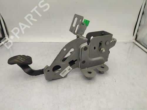 Used Break pedal RENAULT SCÉNIC IV (J9_) 1.6 dCi 130 (130 hp) 26384636