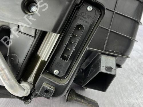 Heater matrix box HYUNDAI TUCSON (JM) 2.0 CRDi All-wheel Drive | BP23751101M61 