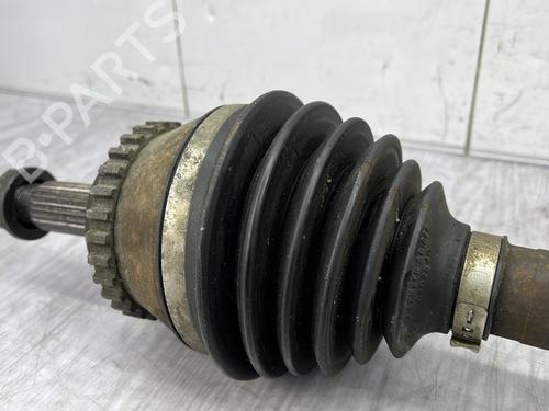 Used Right front driveshaft Right front driveshaft RENAULT SAFRANE II (B54_) 2.2 dT (B54G) (113 hp) 32423121 32423121