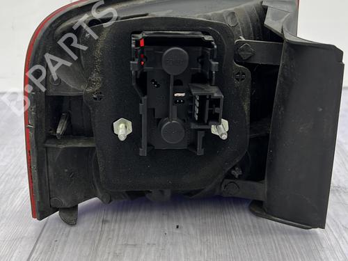 right-taillight-fiat-stilo-multi-wagon-192_-2003-2004-2005-2006-2007-2008-23696907 main image