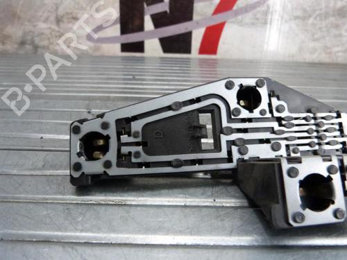 Lamp holder RENAULT LAGUNA II Grandtour (KG0/1_) 1.9 dCi (KG0G) | BP23689417L10 