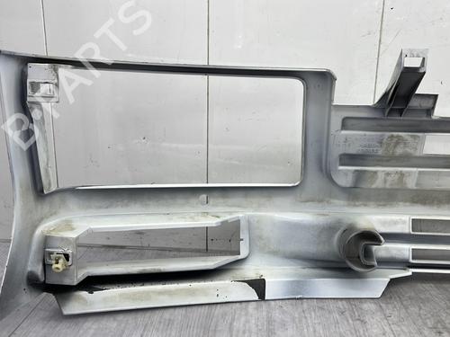 Grille RENAULT TRAFIC Van (T_, P_, V_) 2.1 D | BP27159081C40 