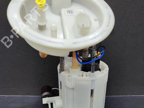 Used Fuel pump BMW 1 (F21) 118 d (143 hp) 23750942