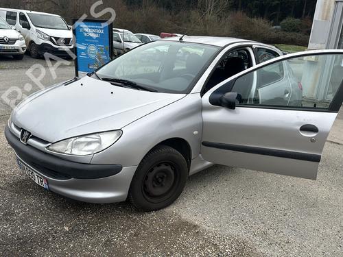 Brugte PEUGEOT 206 Hatchback (2A/C) 1.1 i (60 hp) 4368797