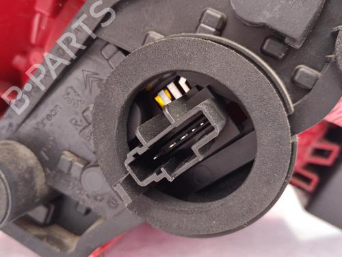 right-taillight-citroen-c5-iii-rd_-2008-2009-2010-2011-2012-2013-2014-2015-2016-2017-23731983 main image