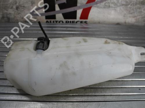 Used Windscreen washer tank DACIA SANDERO 1.4 MPI LPG (72 hp) 23690268