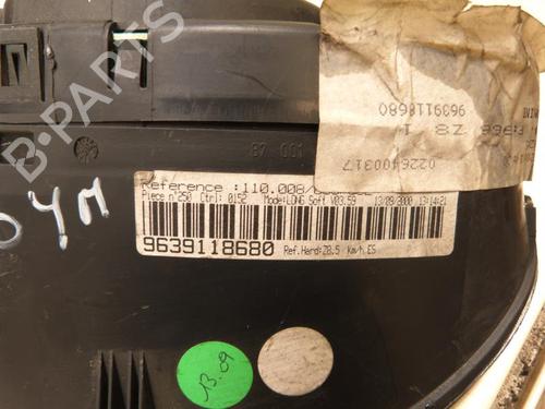 Used Instrument cluster PEUGEOT 607 (9D, 9U) 2.2 HDi (133 hp) 23669439