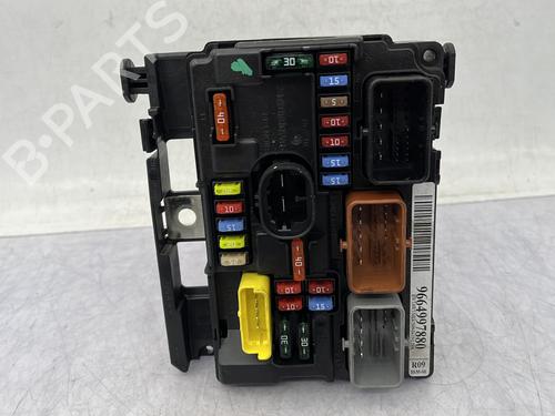 Fuse box CITROËN C3 Picasso (SH_) 1.6 HDi | BP32093731E1 - Image 5