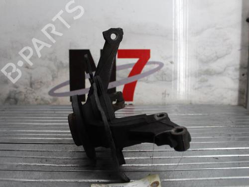 Used Right front steering knuckle FIAT PANDA (169_) 1.1 (169.AXA1A) (54 hp) 23668552
