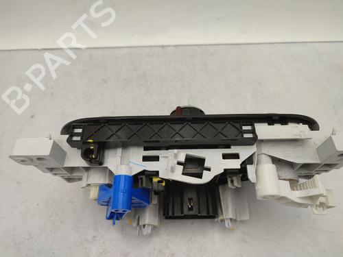 Used Climate control Climate control DACIA DUSTER (HS_) 1.5 dCi (109 hp) 25031181 25031181