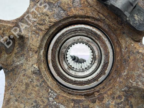 Used Left front steering knuckle Left front steering knuckle CHRYSLER PT CRUISER (PT_) 2.2 CRD (121 hp) 26933629 26933629