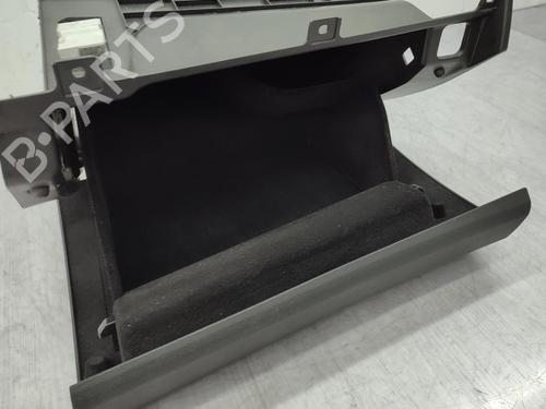 Glove box PEUGEOT 3008 II SUV (MC_, MR_, MJ_, M4_) 1.6 BlueHDi 120 | BP23749554C95 