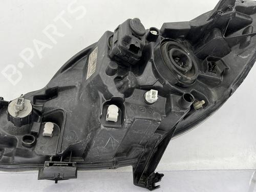 Right headlight PEUGEOT 107 (PM_, PN_) 1.0 | BP30136464C29