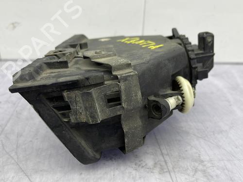 Used Right front fog light Right front fog light MERCEDES-BENZ 190 (W201) E 2.0 (201.024) (122 hp) 23674392 23674392