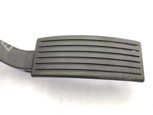 pedal-kia-rio-iii-ub-2011-2012-2013-2014-2015-2016-2017-23752722 main image