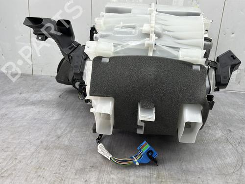 Used Heater matrix box Heater matrix box CITROËN C3 III (SX) 1.2 PureTech 82 (83 hp) 33420820 33420820