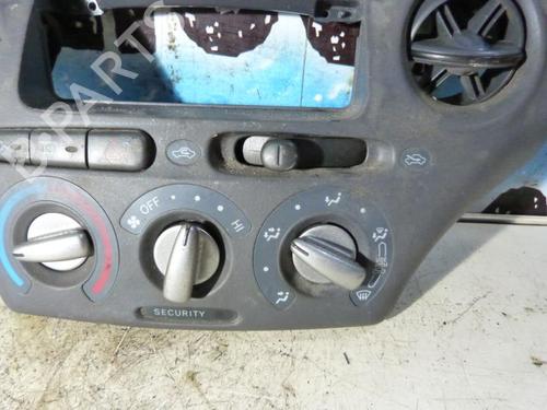 Climate control TOYOTA YARIS (_P1_) 1.5 (NCP13_, NCP13R) | BP23688266I5 