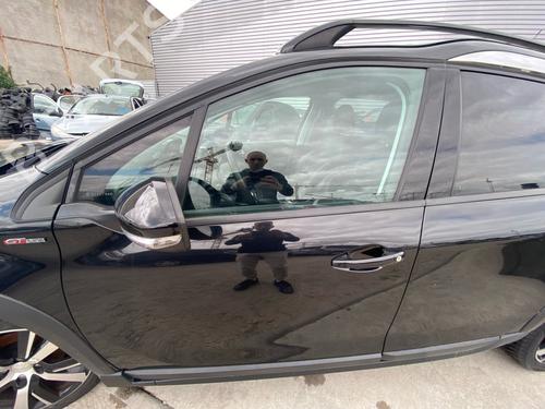 left-front-door-peugeot-2008-i-cu_-2013-37717519 main image