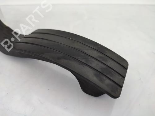 Used Pedal Pedal DACIA SANDERO II TCe 90 (B8M1, B8MA, B8AC) (90 hp) 23712615 23712615