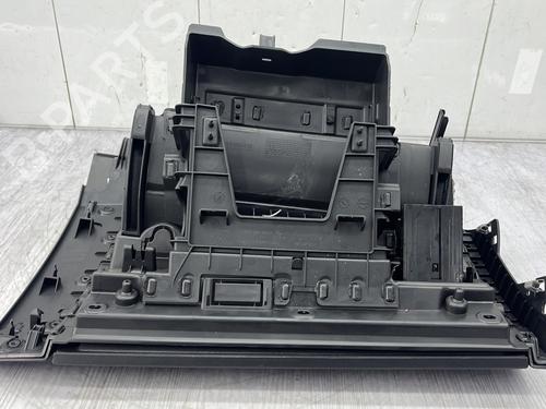 Glove box VW POLO VI (AW1, BZ1, AE1) 1.6 TDI | BP23761259C95 - Image 4