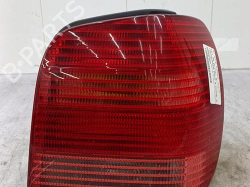 Used Right taillight VW POLO (6N2) 1.4 16V (75 hp) 23708466