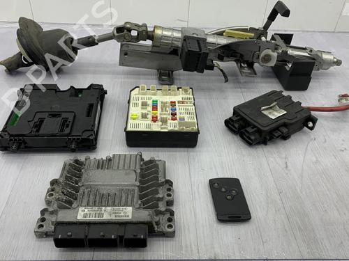 Used Electronic module Electronic module RENAULT LAGUNA III (BT0/1) 1.5 dCi (BT00, BT0A, BT0T, BT1J) (110 hp) 23700482 23700482