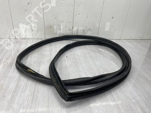Used Rubber door seal Rubber door seal 38033055 38033055