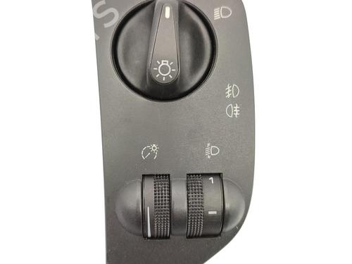 Used Headlight switch SEAT AROSA (6H1) 1.4 (60 hp) 23711154