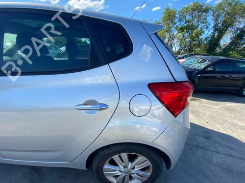 Used Rear left door window Rear left door window 38111709 38111709