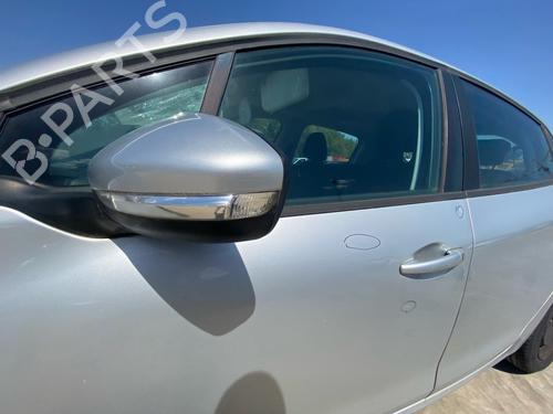 Used Left front door Left front door 38258306 38258306