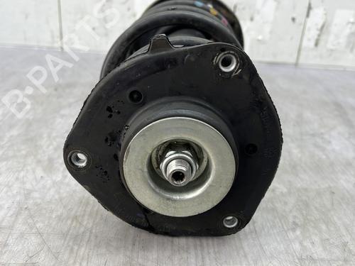 Used Right front shock absorber Right front shock absorber VW GOLF V (1K1) 1.9 TDI (105 hp) 33631102 33631102