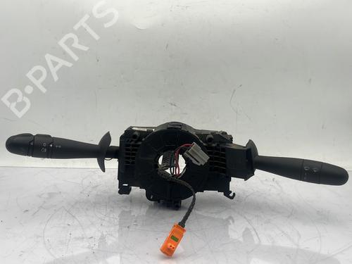 Used Steering column stalk RENAULT TRAFIC II Van (FL) 1.9 dCi 80 (FL0B) (82 hp) 31048563