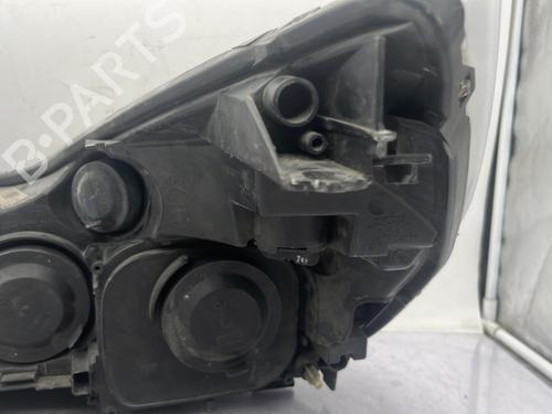 Right headlight RENAULT ESPACE IV (JK0/1_) 1.9 dCi (JK0U) | BP30970572C29 