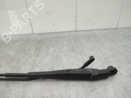 Front windshield wiper arm PEUGEOT 107 (PM_, PN_) 1.0 | BP23678436C143