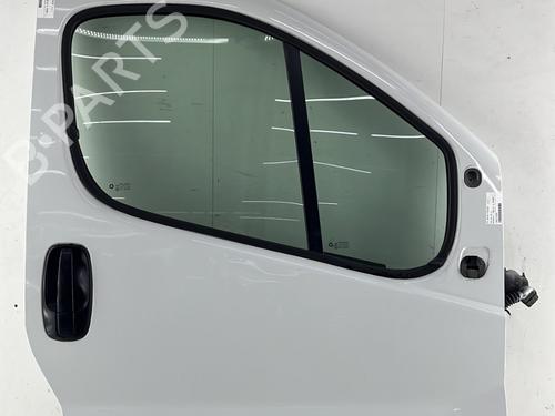 Used Right front door RENAULT TRAFIC II Van (FL) 1.9 dCi 80 (FL0B) (82 hp) 31975977