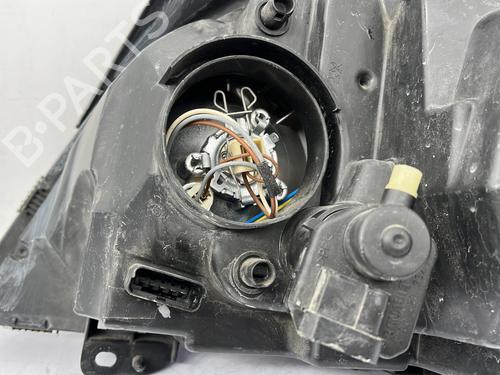 Right headlight RENAULT CLIO II (BB_, CB_) 1.5 dCi (B/CB07) | BP30203802C29 