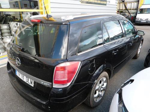 Front left window mechanism OPEL ASTRA H Estate (A04) 1.9 CDTI 16V (L35) | BP23706101C22 