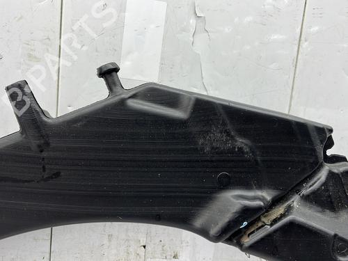 Windscreen washer tank PEUGEOT 308 II (LB_, LP_, LW_, LH_, L3_) 1.5 BlueHDi 130 | BP29897221C113